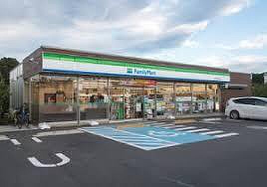 ファミリーマート国分寺弁天通り店まで約209m