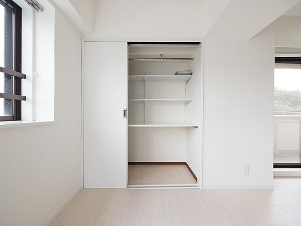 用途別に収納ができ、使いやすく、すっきりと片付いた住まいが実現します。