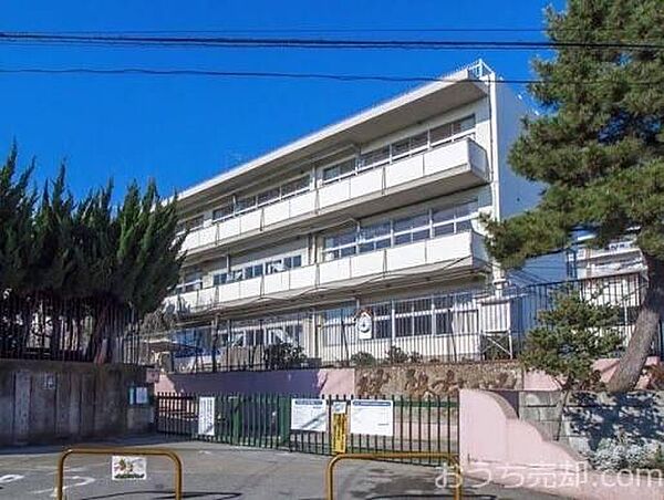 西東京市立谷戸第二小学校まで約592m