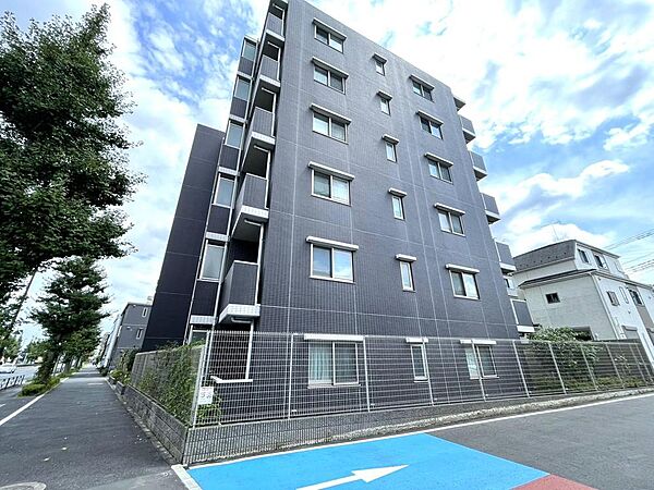 新しい生活をスタートさせたい時期に合わせて、住まい探しをお手伝いいたします。