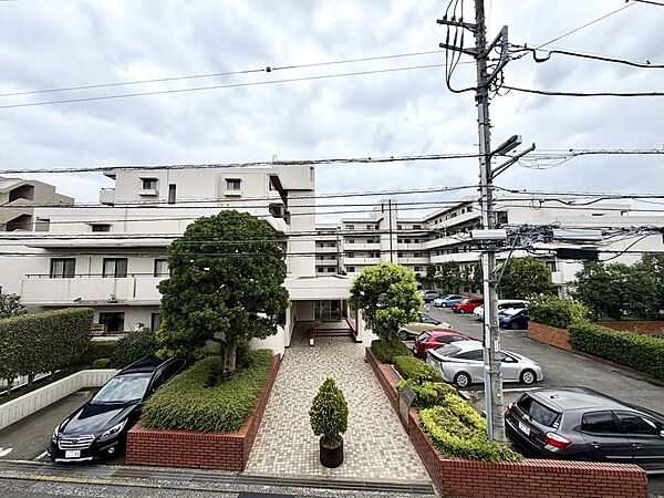 食器洗浄乾燥機や浴室乾燥機などの設備が整い、快適な暮らしが実現しそうです。