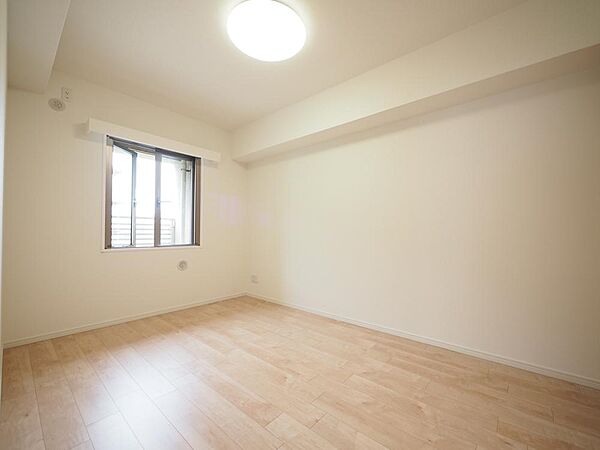 生活スタイルに合わせて、お子様部屋、寝室、テレワーク室など様々な用途で使用できます。