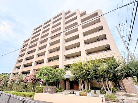 現地だけではなく、周辺の施設・道路など、生活するにあたって重要なポイントも併せてご案内可能です。