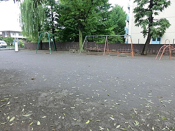 恵泉通り東公園まで約345m