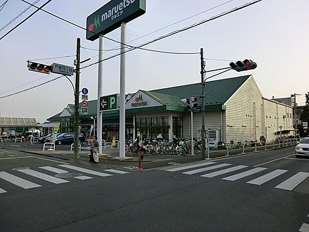 マルエツ戸倉店まで約800m