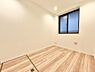 寝室：生活スタイルに合わせて、お子様部屋、寝室、テレワーク室など様々な用途で使用できます。