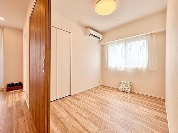 生活スタイルに合わせて、お子様部屋、寝室、テレワーク室など様々な用途で使用できます。