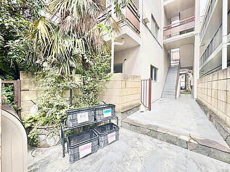 住戸内はもちろん、共用部や周辺の街並みなども併せてご見学いただけます。