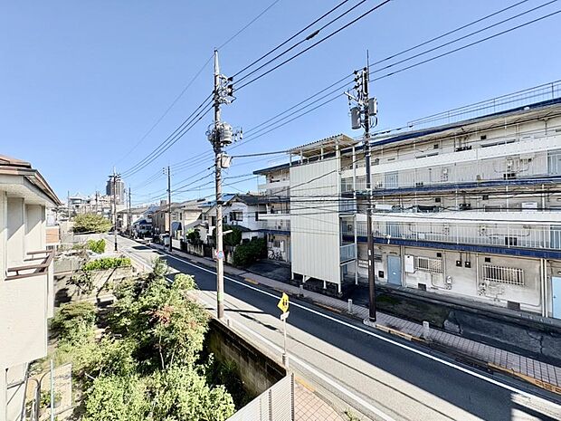 お天気の良い日には、気持ちの良い青空が楽しめそうです。
