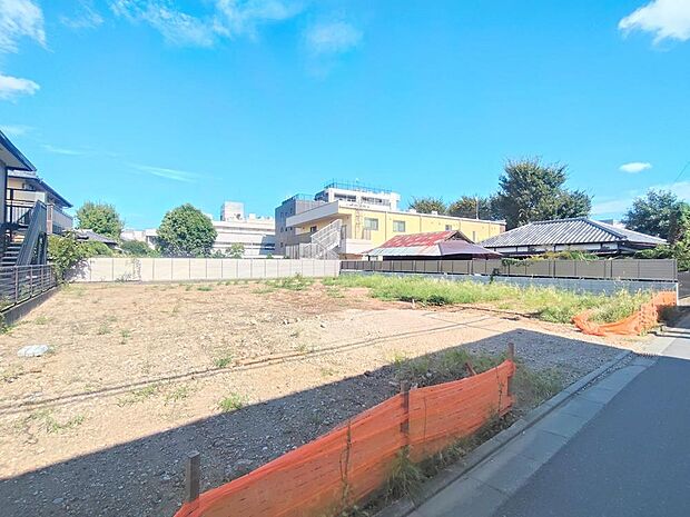 現況更地のため、解体費用がかからず、設計~建築までの流れもスムーズです。