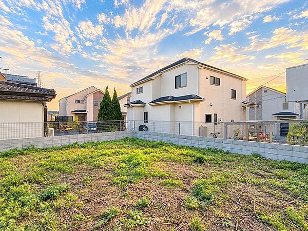 不動産のプロである私達が、納得いただけるまでサポートします。土地探しがはじめての方もご安心ください。