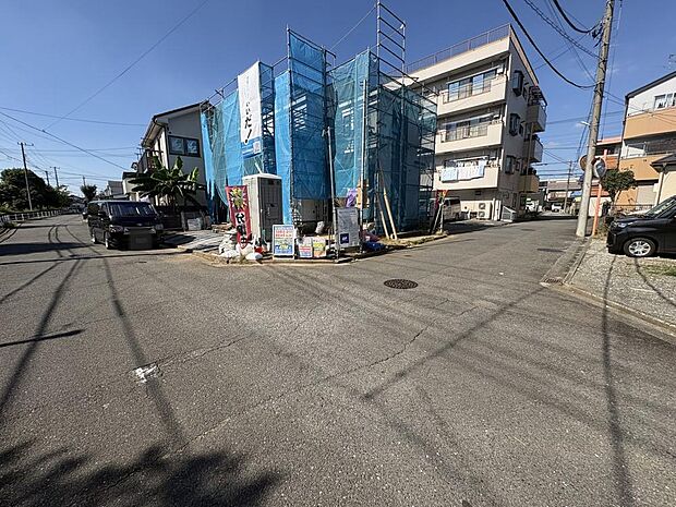 西武多摩湖線「武蔵大和」駅まで徒歩17分。自転車でもアクセスしやすい距離です。