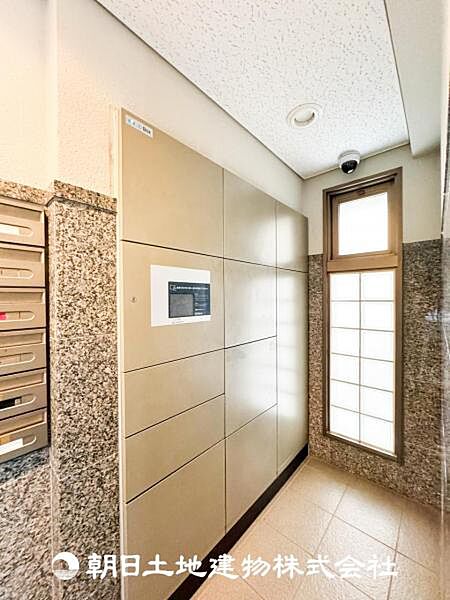 【宅配BOX】宅配BOXは留守の時にも便利な機能、お留守でも荷物の受け取りが可能です！