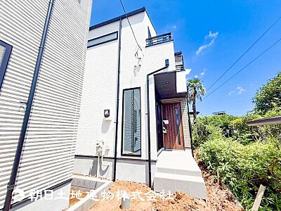 外観:【外観写真】将来にわたって資産価値が継続する「上質」な佇まいを目指しました。 外観:【外観写真】将来にわたって資産価値が継続する「上質」な佇まいを目指しました。