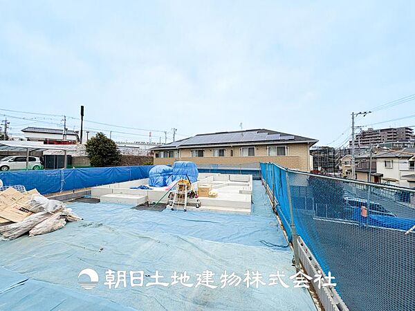 大切なご家族、招いた友人と過ごすひと時を溢れる光が優しく包み込む空間。