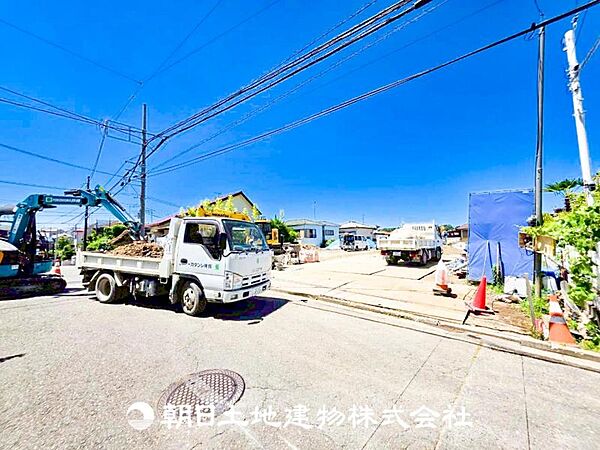 快適に過ごせることはもちろん、収納や機能性を兼ね備えた洗面化粧台です。