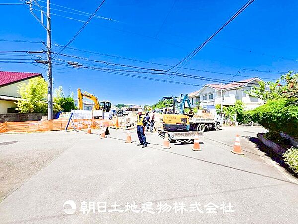 大切なご家族、招いた友人と過ごすひと時を溢れる光が優しく包み込む空間。