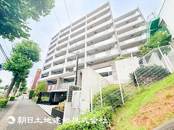 【外観写真】時間のゆとりと空間、暖かな陽光がもたらす光と風を独占してください。