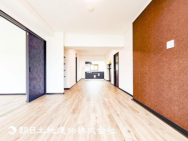 【リビング】リビングで家族との時間、自分の時間を大切にできる空間を作りました。
