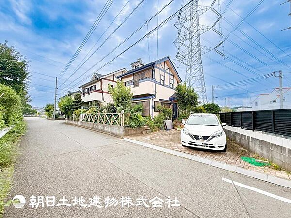 一人で過ごす空間は音楽を聴いたり読書をしたりと趣味を楽しめる空間です。