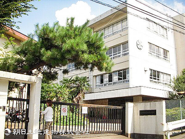 西有馬小学校850ｍ
