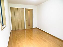 エイト・ノート 101 1階1Kのリビング/ダイニング