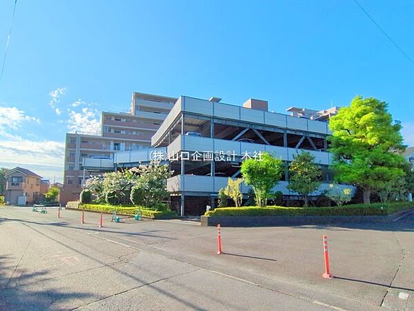 apartment 埼玉県入間市扇台1丁目
地図を見る
