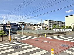 埼玉県所沢市中新井5丁目