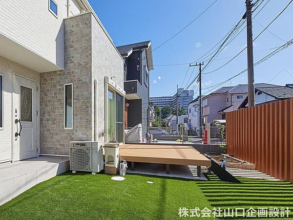 【ご参考に！弊社建築施工例/ウッドデッキ】建築プランにお役立てください※条件付き売地ではありません。