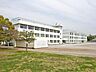 周辺：狭山市奥富小学校まで約1300ｍ （徒歩17分)