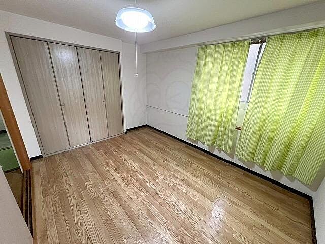 寝室