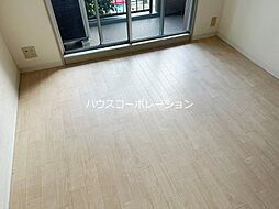阪急神戸本線 塚口駅 徒歩8分の賃貸マンション 3階ワンルームのリビング/ダイニング