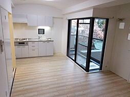 阪急神戸本線 園田駅 徒歩10分の賃貸マンション 3階1LDKのリビング/ダイニング