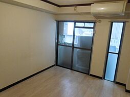 阪急神戸本線 塚口駅 徒歩5分の賃貸マンション 4階ワンルームのリビング/ダイニング