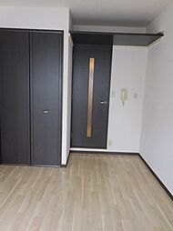 阪急神戸本線 塚口駅 徒歩7分の賃貸マンション 4階1Kのリビング/ダイニング