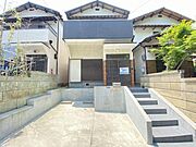 野崎駅より徒歩13分 1階 築47年8ヶ月の賃貸物件