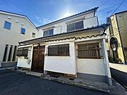 住道駅より徒歩9分 1階 築65年の賃貸物件