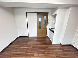 ソレイユ鴻池 1階ワンルームのリビング/ダイニング