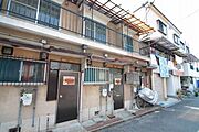 鴻池新田駅より徒歩16分 築50年5ヶ月 2階建の賃貸物件