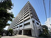 住道駅より徒歩24分 築18年9ヶ月 11階建の賃貸物件