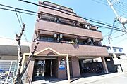 吉田駅より徒歩18分 2階 築33年の賃貸物件
