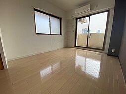 ラクラス福島野田 2階1Kのリビング/ダイニング