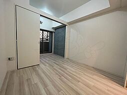 セレニテ中崎町リアン 5階1DKのリビング/ダイニング