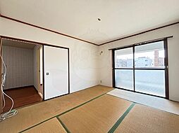 OSAKA平成 2階2DKのリビング/ダイニング