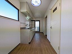 サンフラワー殿辻 5階2Kのリビング/ダイニング