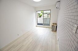 クリエオーレ近江堂 1階ワンルームのリビング/ダイニング