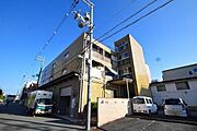 ロイヤルDyDo 2階 築51年4ヶ月の賃貸物件