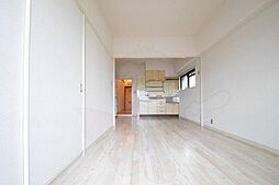 昭和エクセルビュー東大阪 2階ワンルームのリビング/ダイニング