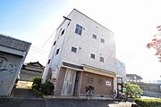 久宝寺口駅より徒歩21分 築20年11ヶ月 3階建の賃貸物件