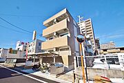 高井田駅より徒歩4分 1階 築9年6ヶ月の賃貸物件